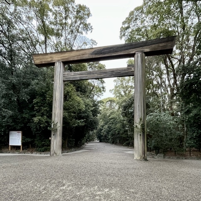 熱田神宮南門（正門）